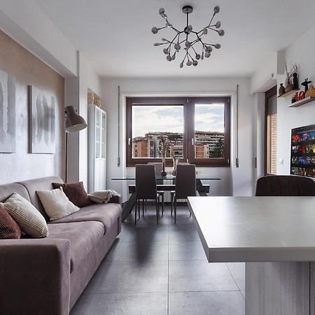 Radio Guest House Intero Appartamento Moderno A Trastevere Roma Ngoại thất bức ảnh